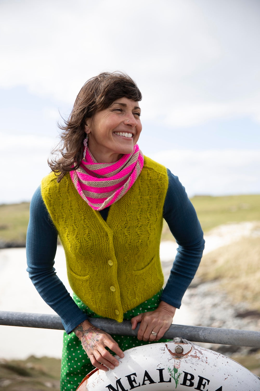 Shetland Shades: Stories In Wool