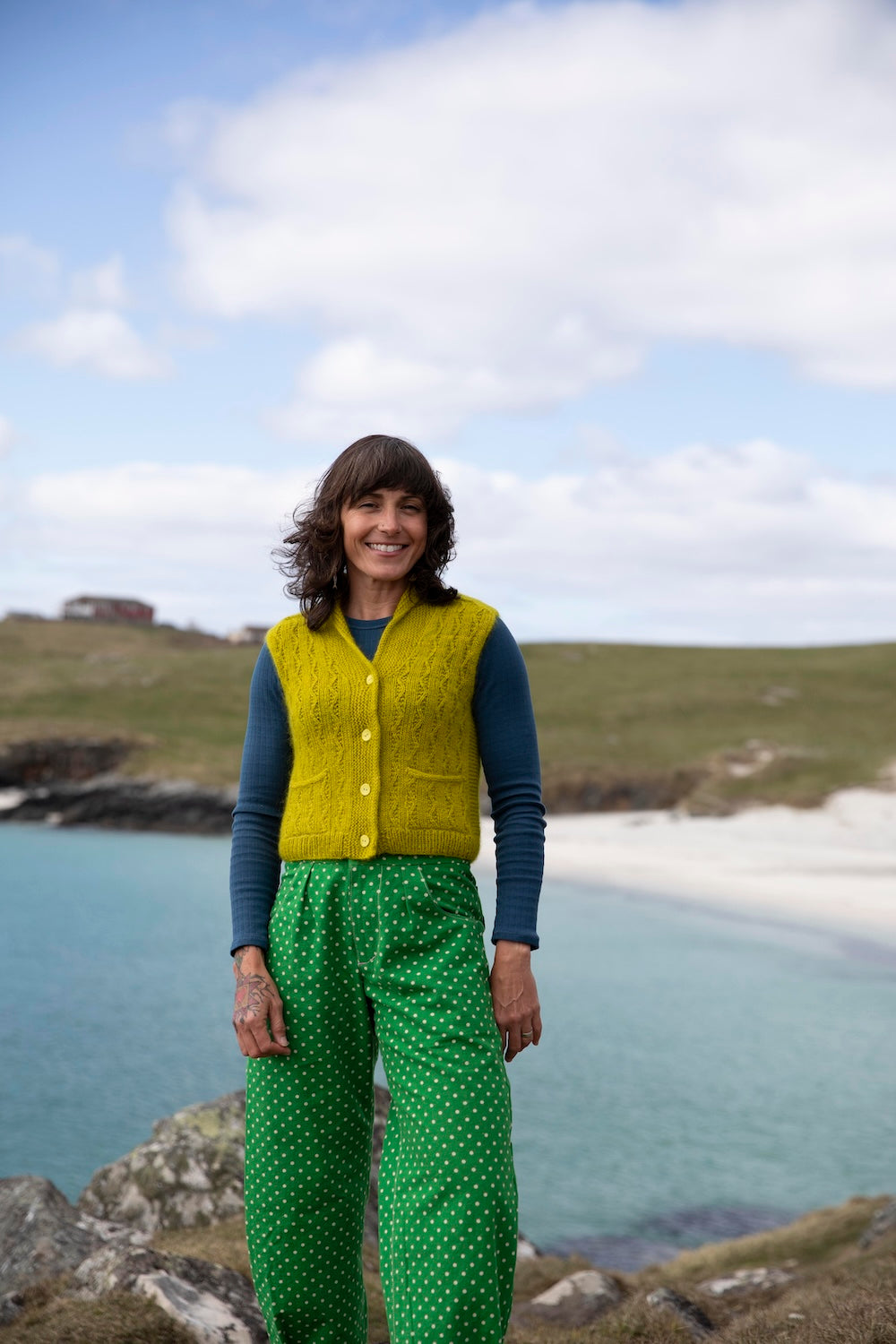 Shetland Shades: Stories In Wool