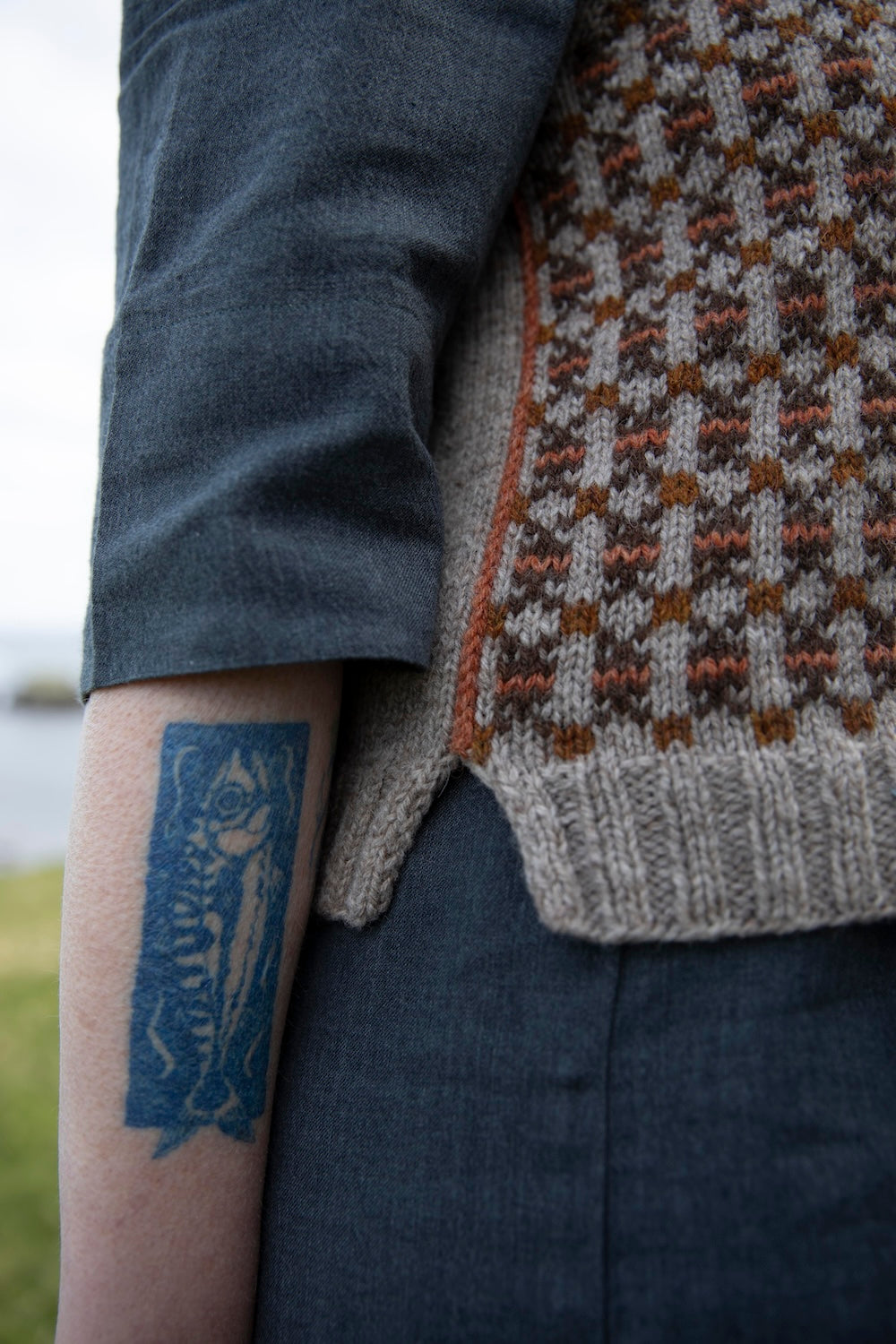 Shetland Shades: Stories In Wool