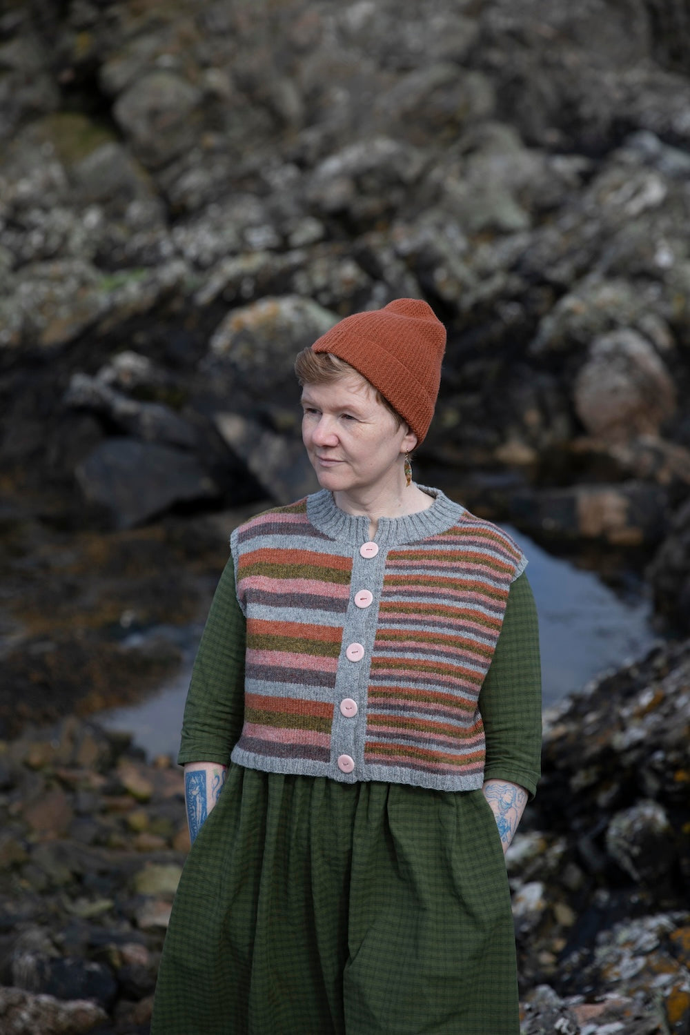 Shetland Shades: Stories In Wool