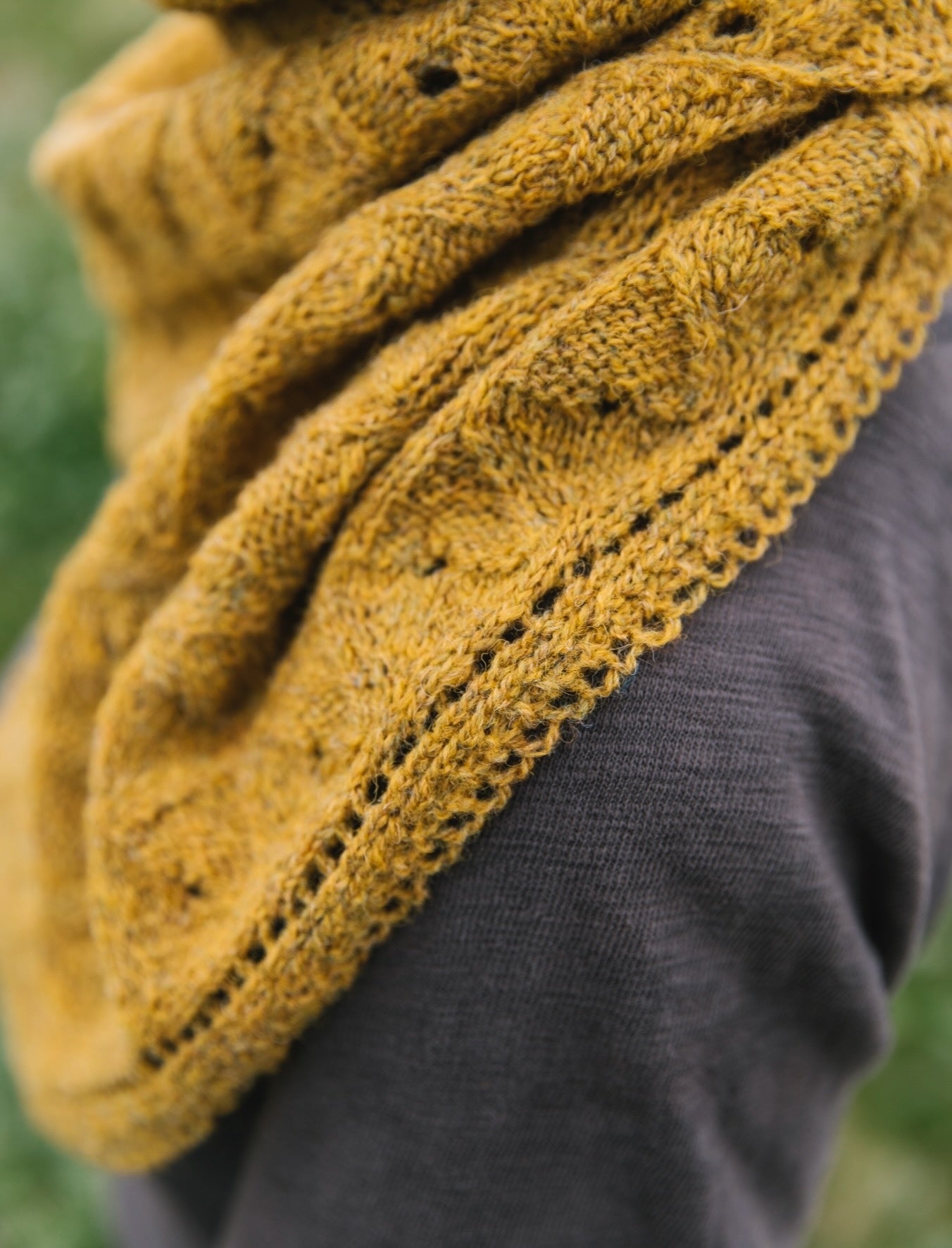 Virdek Shawl
