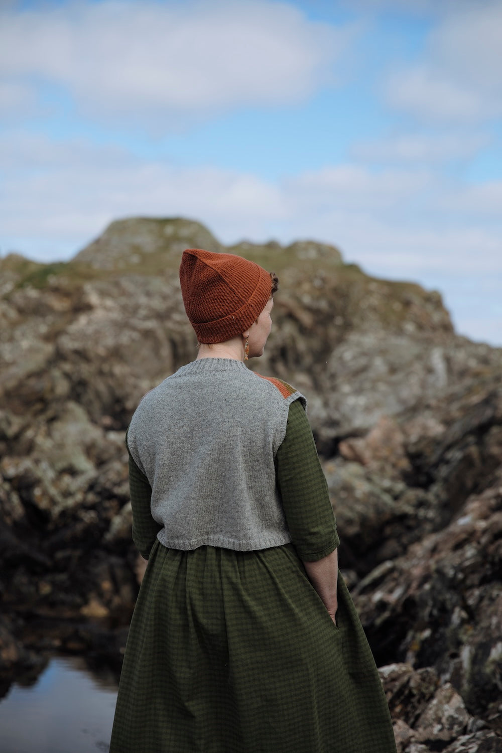 Shetland Shades: Stories In Wool
